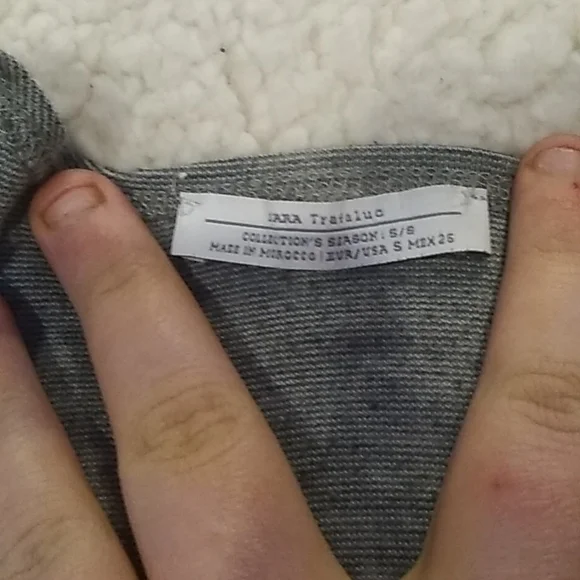 Top - Picture 2 of 3